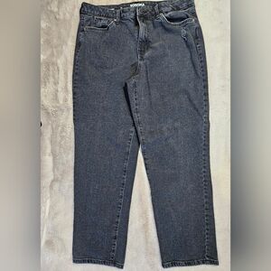 EUC Sonoma Women's Black Relaxed Jeans
